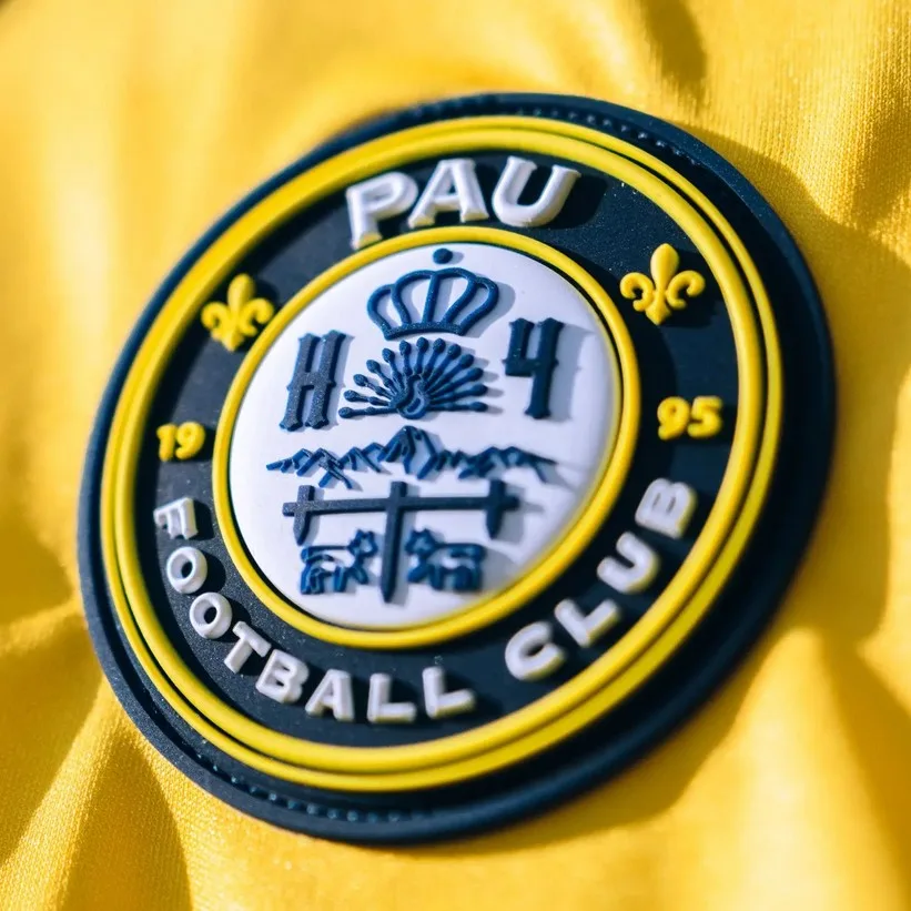 ecusson pvc maillot foot fc pau